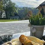 Rancho Zalinski * Bustryk