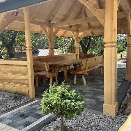 Rancho Zalinski Holiday home Bustryk